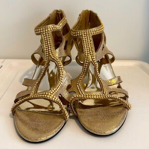 Sz 8 Gold Strappy Heel